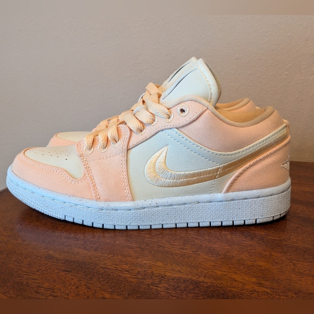 Nike Air Jordan 1 Low SE